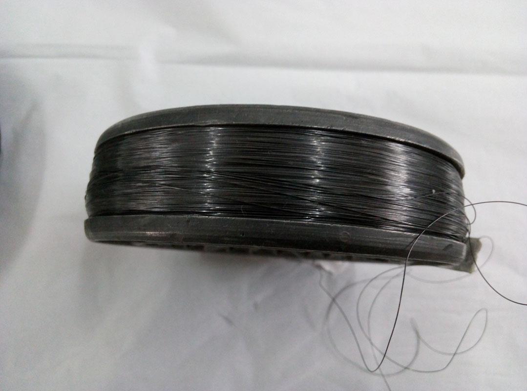 black niobium wire